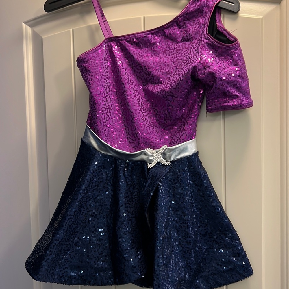 Beautiful Costume (Girls)